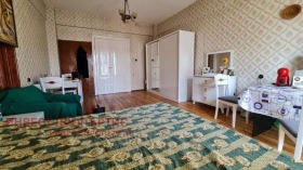 3+ bedroom Tsentar, Sofia 4