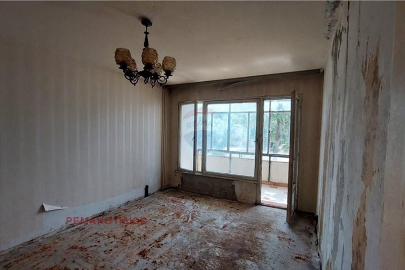 Продава  2-стаен град София , Люлин 8 , 66 кв.м | 46305349