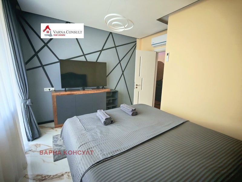 Продава  3-стаен град Варна , к.к. Св.Св. Константин и Елена , 91 кв.м | 79689603 - изображение [4]