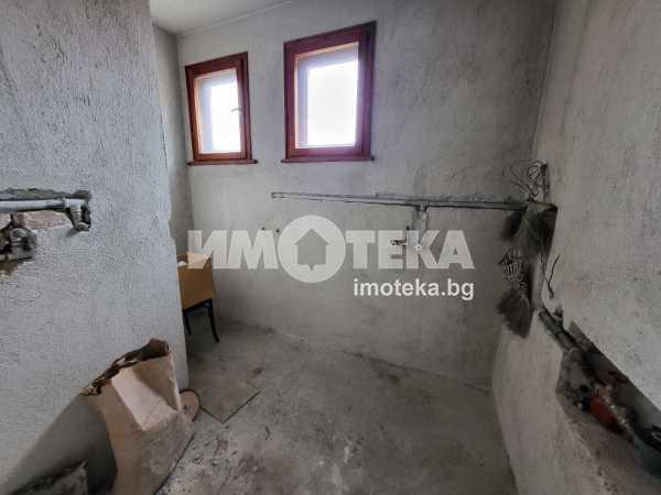 Продава  Етаж от къща град Пловдив , Христо Смирненски , 218 кв.м | 95117580 - изображение [6]