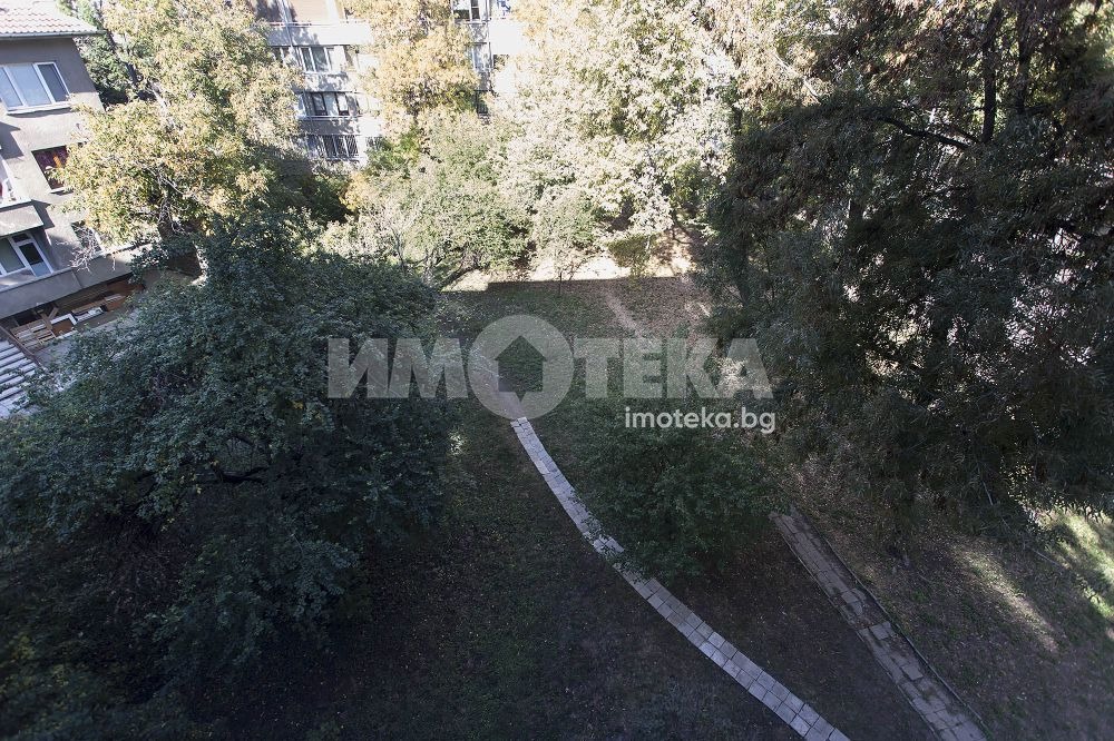Продава МНОГОСТАЕН, гр. София, Център, снимка 8 - Апартаменти - 55801210