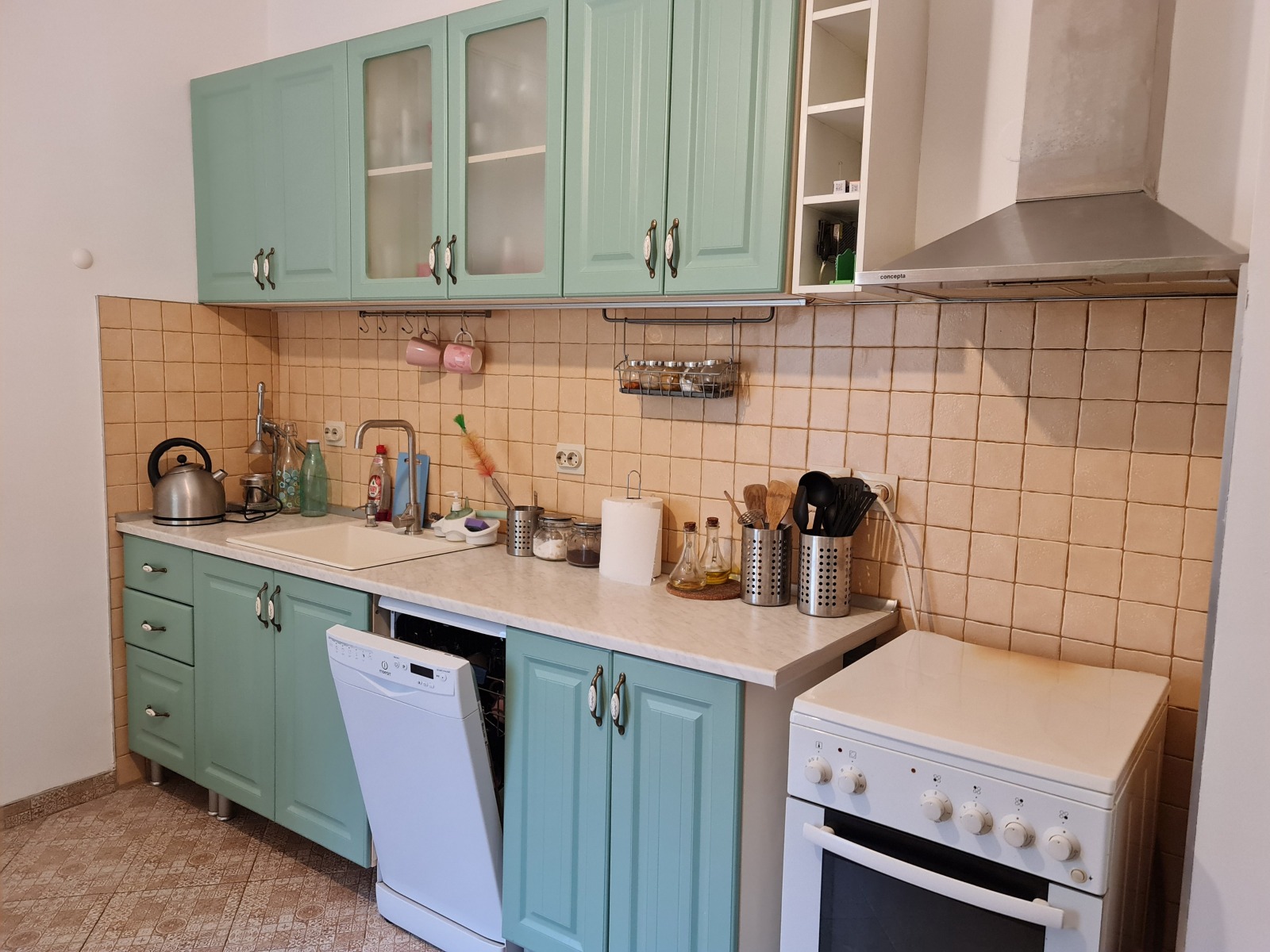 Продава ЕТАЖ ОТ КЪЩА, гр. София, Център, снимка 12 - Етаж от къща - 55609198
