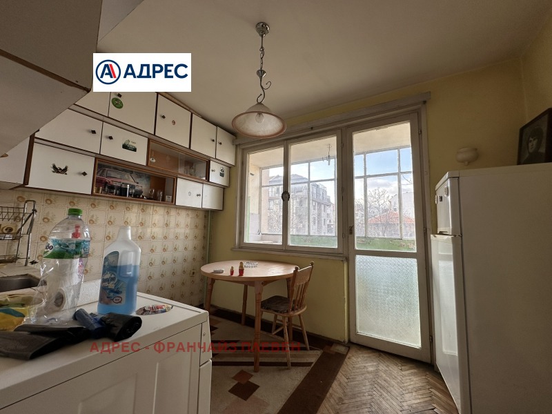 For Sale  1 bedroom Pleven , 9-ti kvartal , 60 sq.m | 30673326 - image [2]