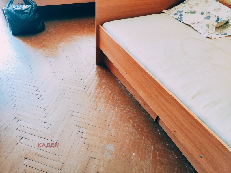 На продаж  1 спальня Кюстендил , Център , 70 кв.м | 78731975 - зображення [2]