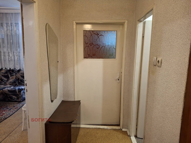 Продава 3-СТАЕН, гр. Стара Загора, Център, снимка 6 - Апартаменти - 52550355