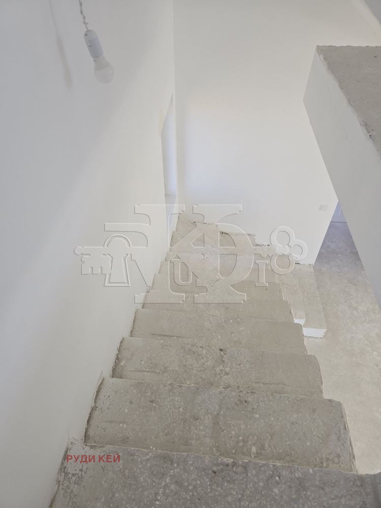 Продава КЪЩА, гр. Варна, м-т Горна Трака, снимка 8 - Къщи - 53354468