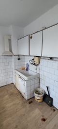 Продава 2-СТАЕН, град Шумен, Тракия • 87000 € / 170157.21 лв. • 54665056 7