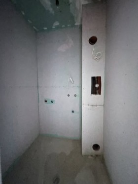   1-, . ,  