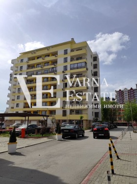 1 dormitorio Pobeda, Varna 10