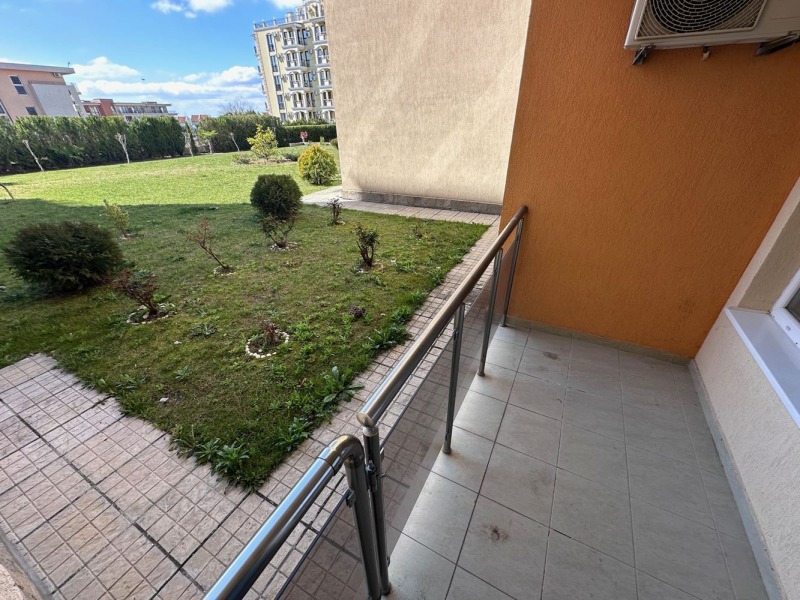 Till salu  1 sovrum region Burgas , Sveti Vlas , 59 kvm | 60279236 - bild [15]