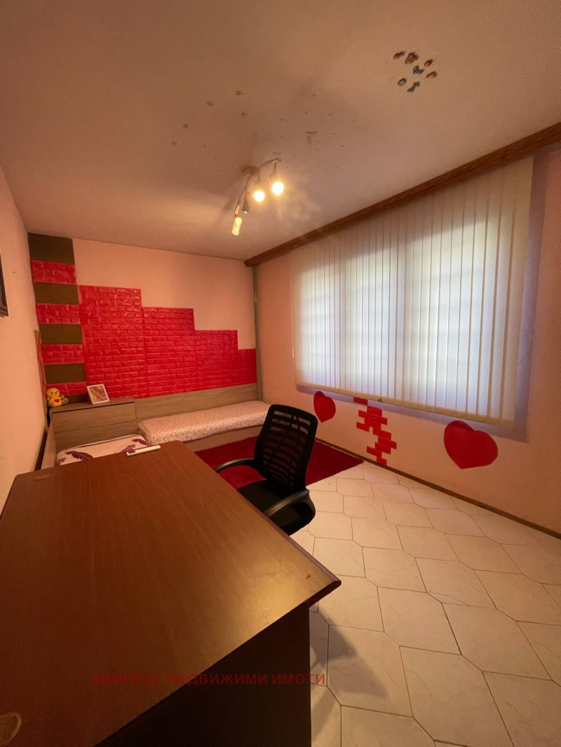 Na prodej  3+ ložnice Plovdiv , Kjučuk Pariž , 116 m2 | 63207704 - obraz [4]