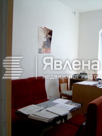 Продава МАГАЗИН, гр. Благоевград, Широк център, снимка 3 - Магазини - 47347659