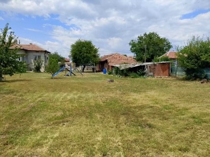 Na prodej  Spiknutí oblast Ruse , Bazan , 680 m2 | 13496616 - obraz [2]