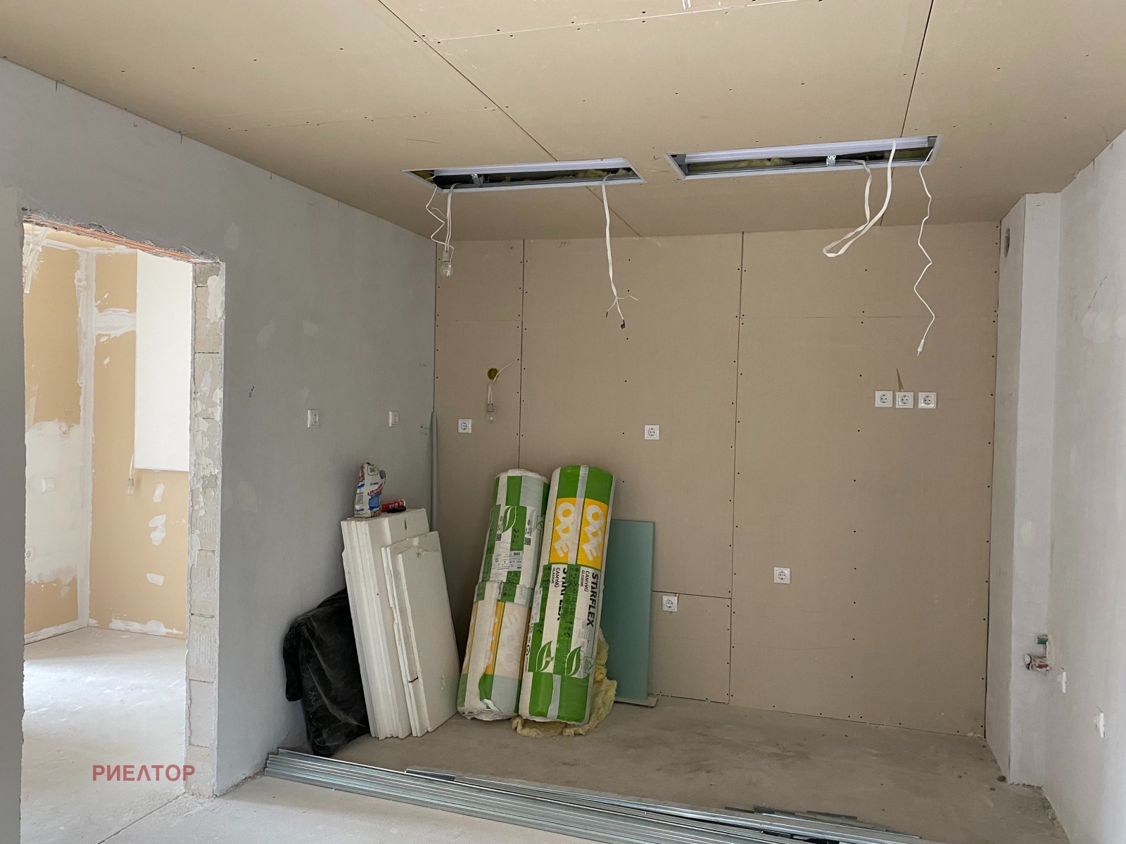 Продава 3-СТАЕН, гр. Пловдив, Каменица 2, снимка 2 - Апартаменти - 54028945