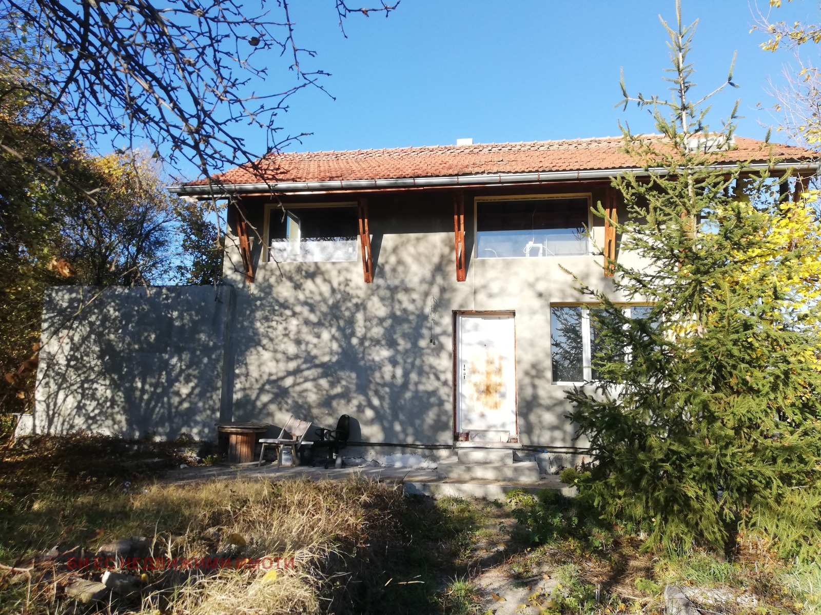 Продава КЪЩА, с. Николаево, област Перник, снимка 2 - Къщи - 47982846