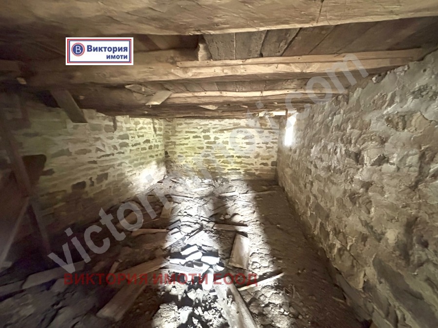 Продава КЪЩА, с. Церова кория, област Велико Търново, снимка 2 - Къщи - 50614695