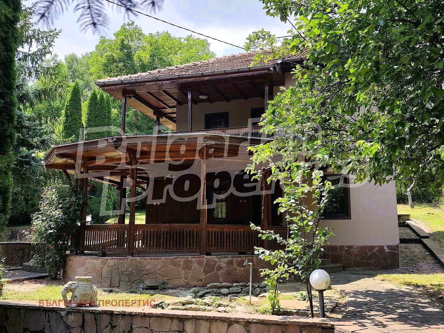 Продава КЪЩА, с. Малка Желязна, област Ловеч, снимка 2 - Къщи - 50978737