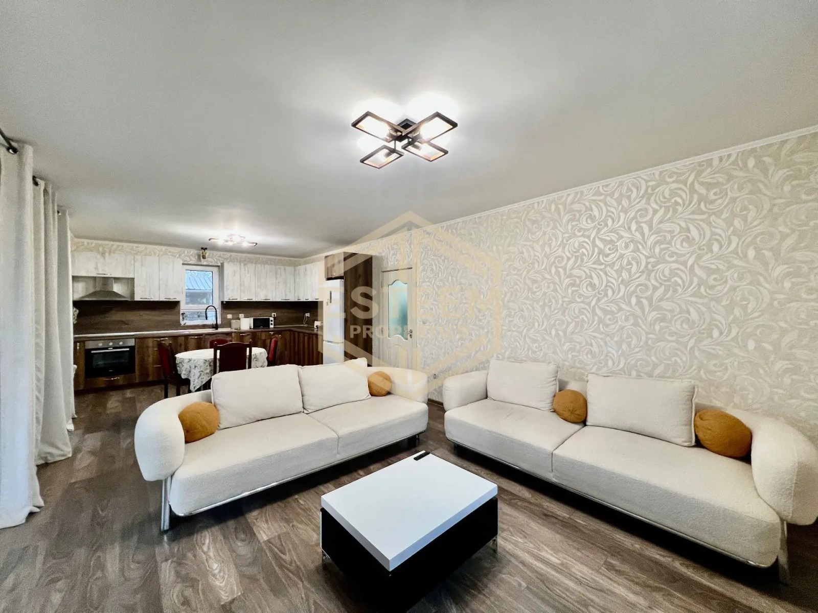 Продава КЪЩА, с. Червена вода, област Русе, снимка 3 - Къщи - 56726063