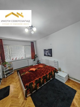 2 bedroom Idealen tsentar, Montana 6