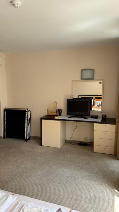 Продава  1-стаен град Варна , к.к. Златни пясъци , 47 кв.м | 85023788 - изображение [2]