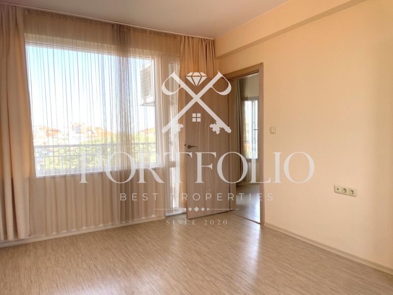 En venta  1 dormitorio región Burgas , Pomorie , 70 metros cuadrados | 90046089 - imagen [9]