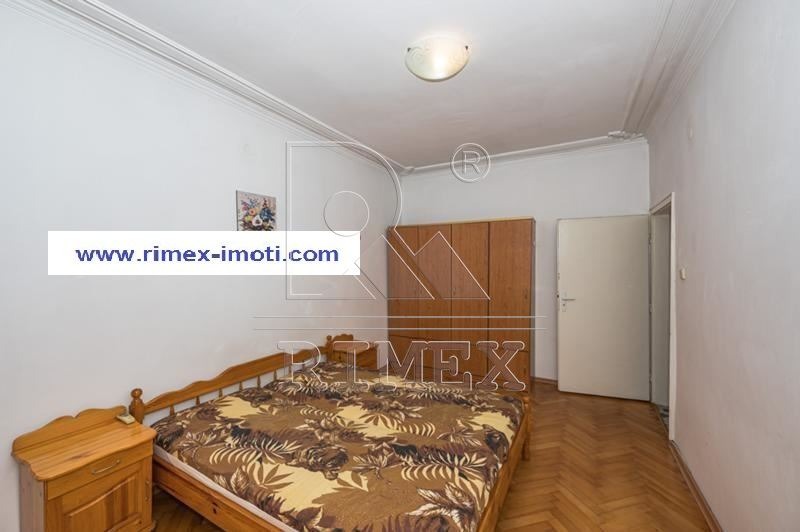 For Sale  3 bedroom Plovdiv , Sadiyski , 130 sq.m | 34660211 - image [5]