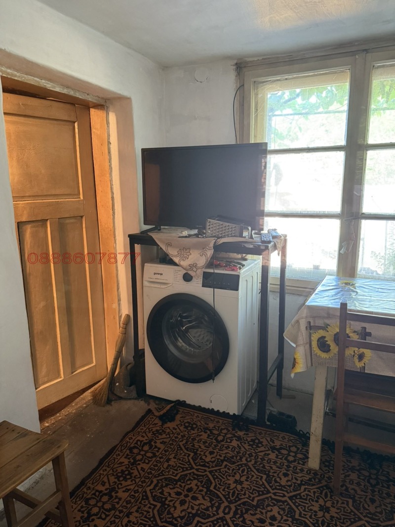 Продава КЪЩА, с. Зверино, област Враца, снимка 6 - Къщи - 52779255