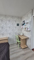 Продава ЕТАЖ ОТ КЪЩА, град Перник, Пригаров район • 51500 € / 100725.24 лв. • 69925830 5