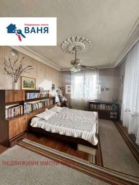 Этаж дома Карлово, область Пловдив