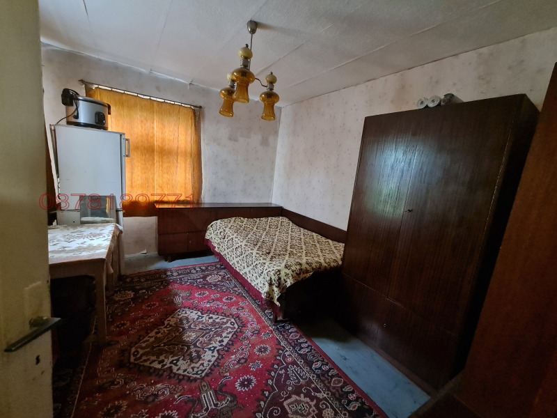 Продава КЪЩА, гр. Търговище, Бряг, снимка 7 - Къщи - 52783236