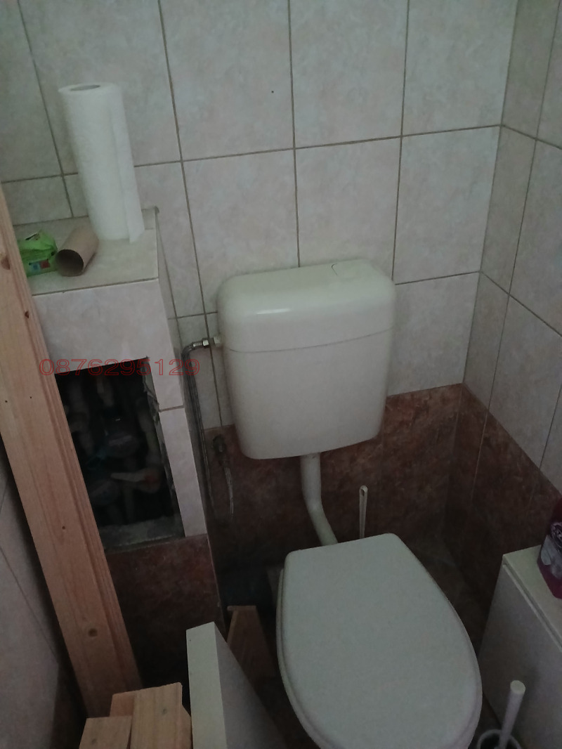 En venta  Comercio Sofia , Tsentar , 18 metros cuadrados | 36481212 - imagen [2]