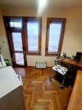 Продава 2-СТАЕН, град Варна, ВИНС-Червен площад • 183900 € / 359677.14 лв. • 49815051 8