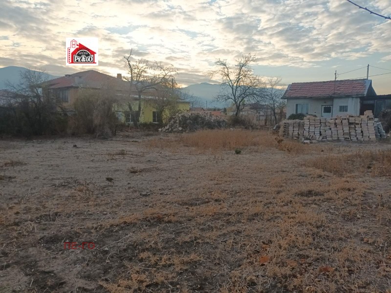 Продава ПАРЦЕЛ в област Пазарджик, с. Братаница - 960 кв.м / 36 000 € » 70 409.88 лв., ПЕ-ГО