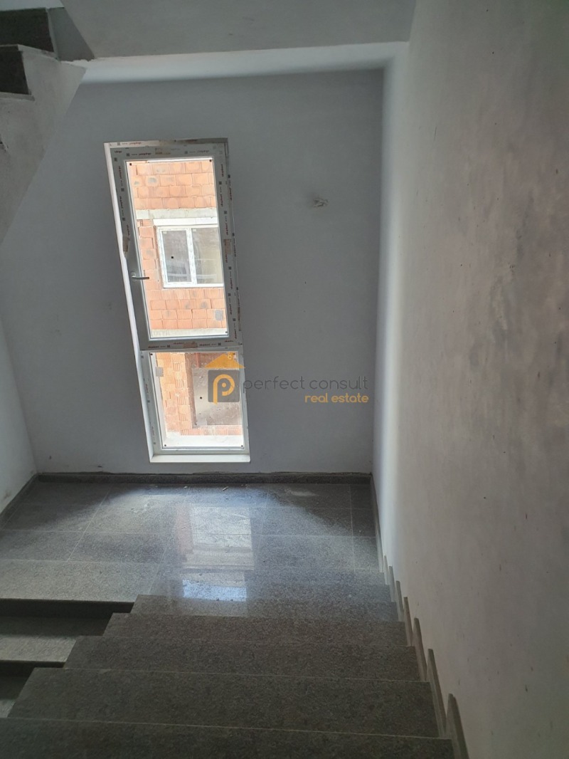 For Sale  1 bedroom Plovdiv , Ostromila , 69 sq.m | 27931833 - image [8]