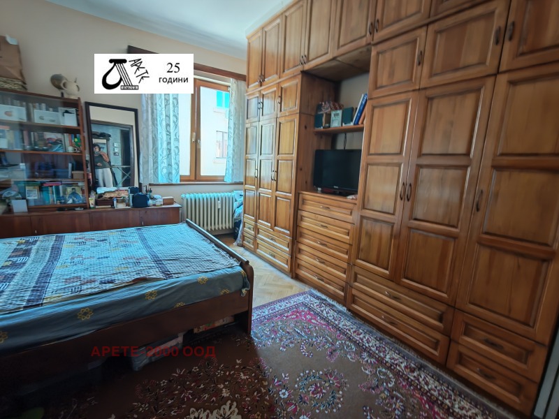 Продава  2-стаен град София , Център , 105 кв.м | 25092092 - изображение [13]