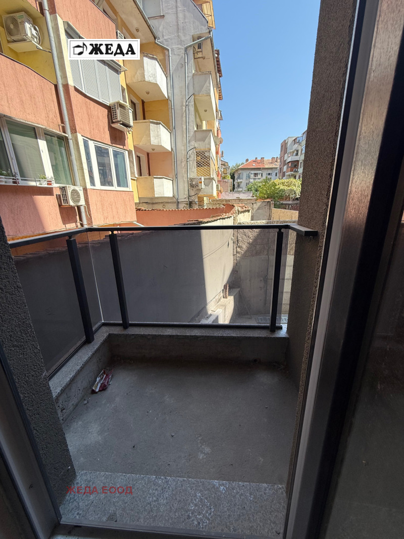 Продава  3-стаен град Плевен , Широк център , 103 кв.м | 22730433 - изображение [9]