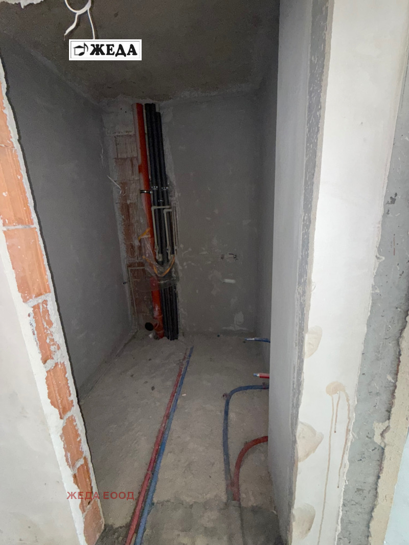 Продава  3-стаен град Плевен , Широк център , 103 кв.м | 22730433 - изображение [14]