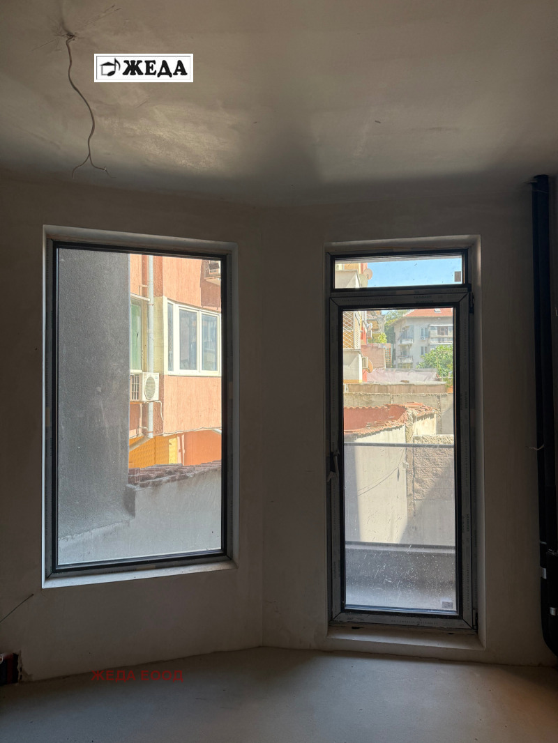 Продава  3-стаен град Плевен , Широк център , 103 кв.м | 22730433 - изображение [7]