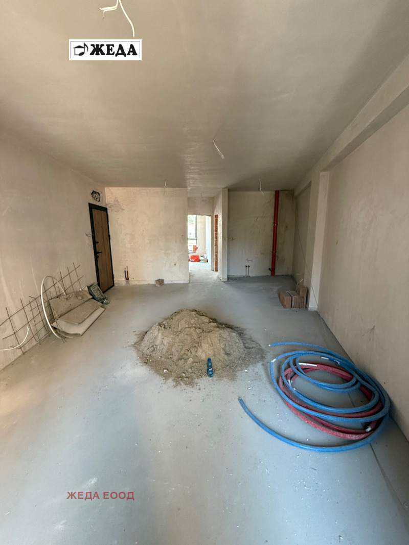 Продава  3-стаен град Плевен , Широк център , 103 кв.м | 22730433 - изображение [8]