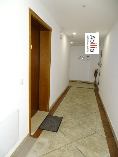 Продава ОФИС, гр. София, Център, снимка 13 - Офиси - 55431308