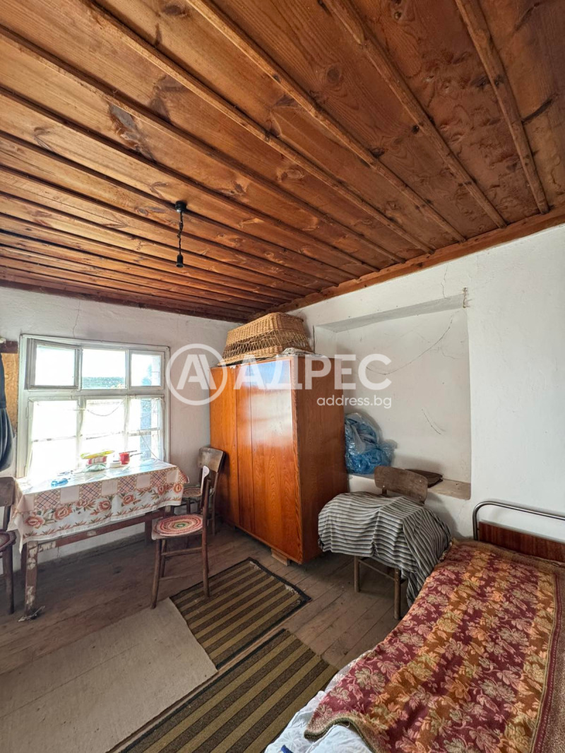 Продава КЪЩА, с. Песнопой, област Пловдив, снимка 8 - Къщи - 52749150