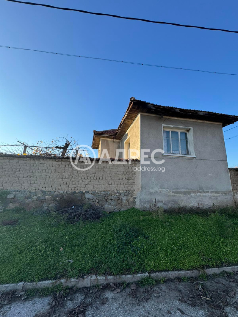 Продава КЪЩА, с. Песнопой, област Пловдив