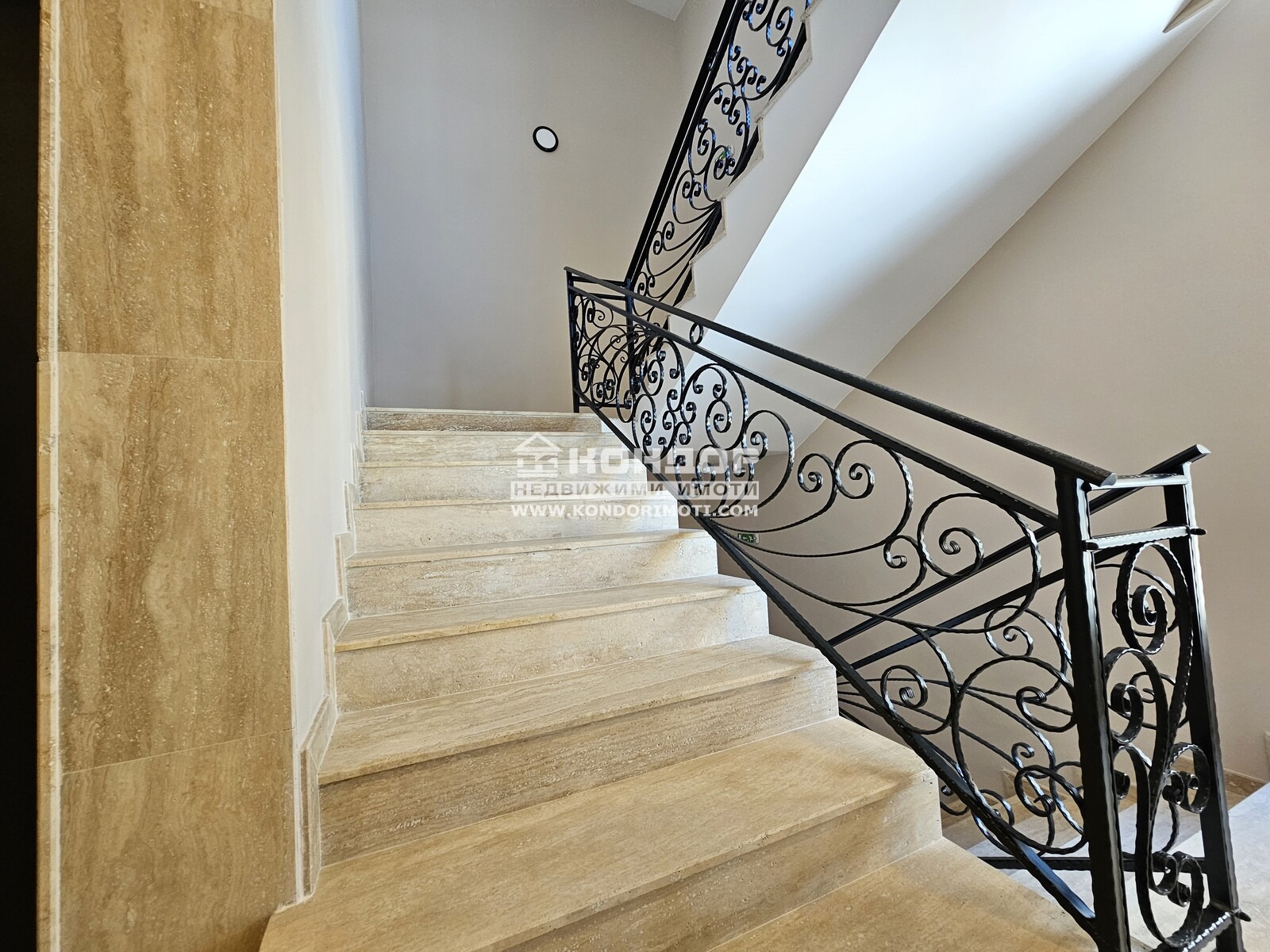 Продава 2-СТАЕН, гр. Пловдив, Кършияка, снимка 6 - Апартаменти - 54343403