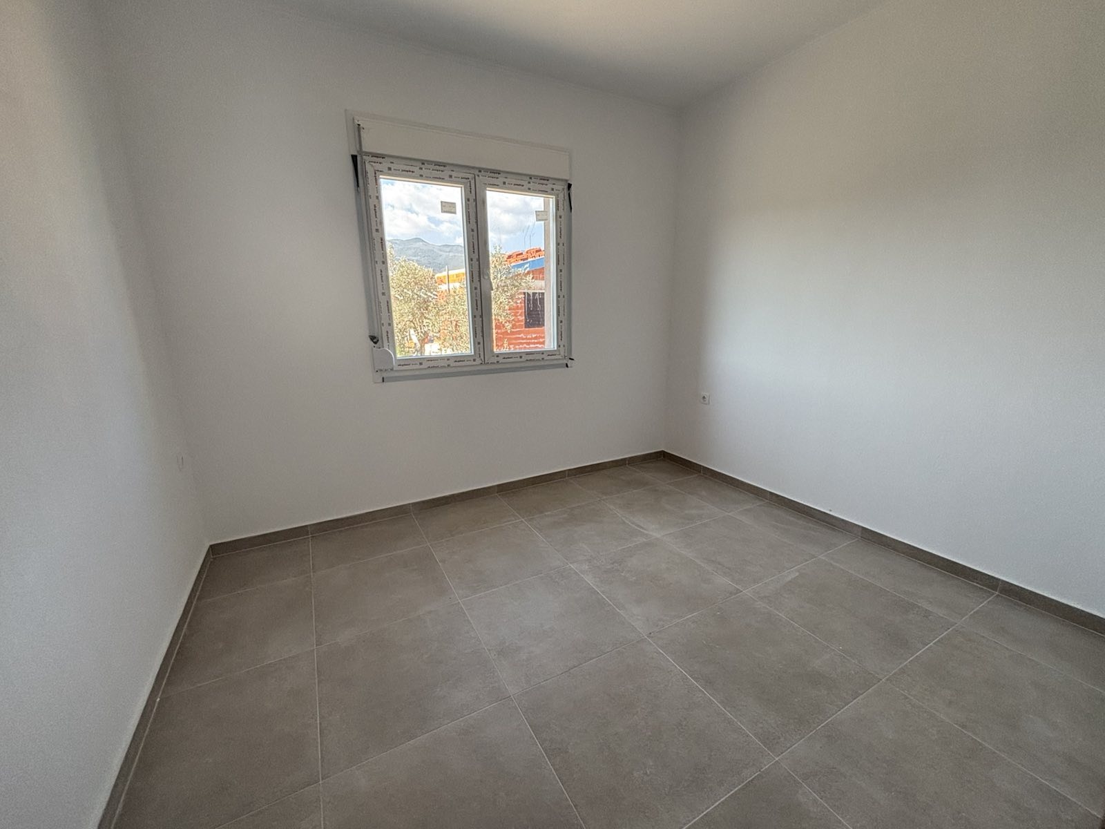 Продава КЪЩА, Извън страната, област Извън страната, снимка 3 - Къщи - 53857472