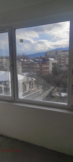 1 bedroom Vitosha, Sofia 11