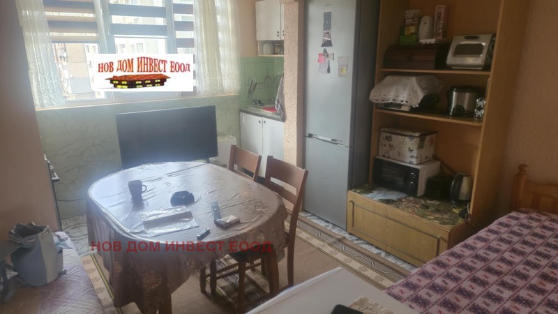 Продава 3-СТАЕН, гр. Перник, Тева, снимка 2 - Апартаменти - 52390219