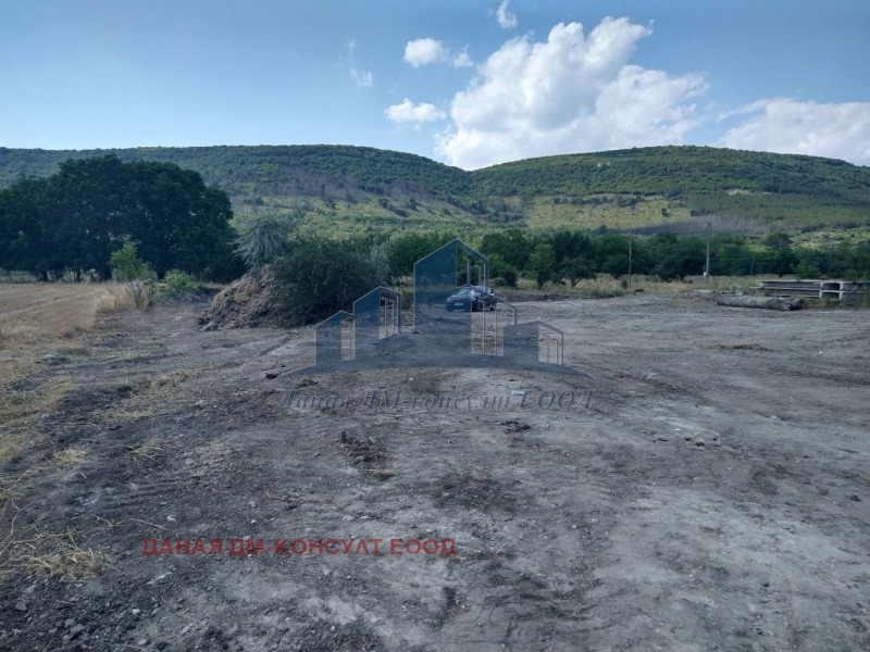 Na prodej  Spiknutí Šumen , Divdjadovo , 1998 m2 | 15474277 - obraz [6]