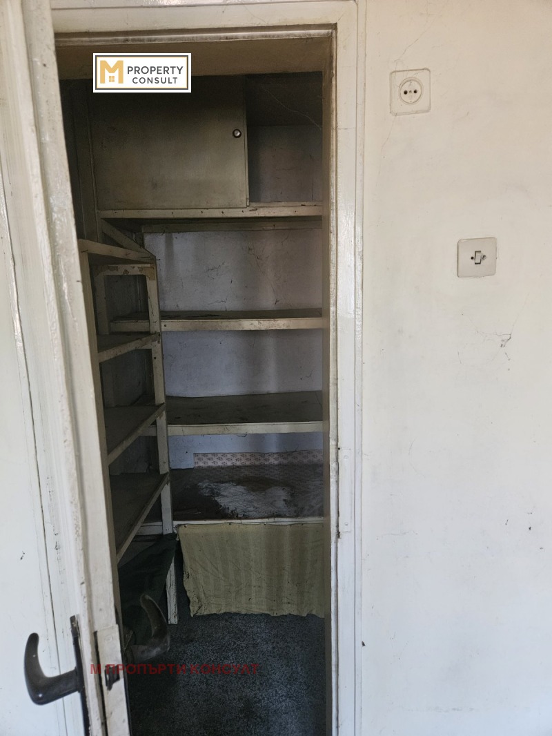 Продава 2-СТАЕН, гр. Плевен, Идеален център, снимка 10 - Апартаменти - 52480828