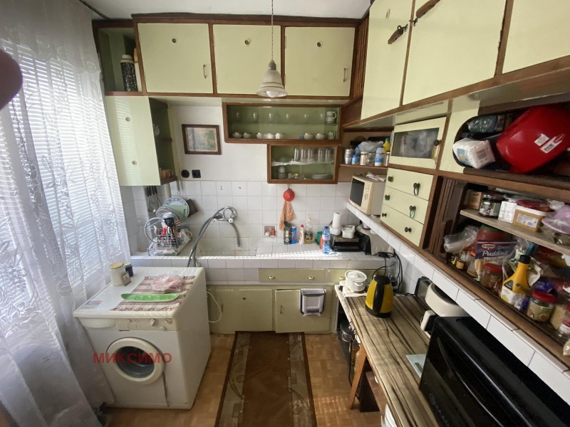 For Sale  2 bedroom Ruse , Alei Vazrazhdane , 80 sq.m | 98252547 - image [7]