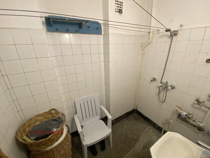 For Sale  2 bedroom Ruse , Alei Vazrazhdane , 80 sq.m | 98252547 - image [11]